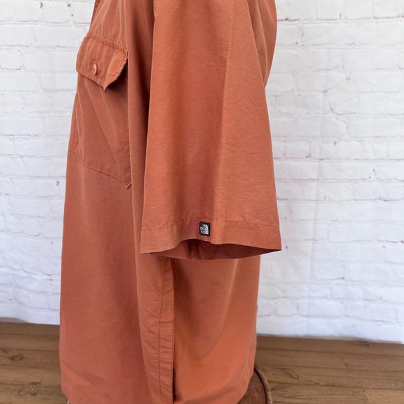 The North Face - Mens Rust Short Sleeve Shirt - Size XXL - 2XL - Picture 10 of 13